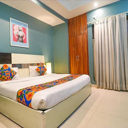Fabhotel Church House Rohini Delhi  Eksteriør bilde