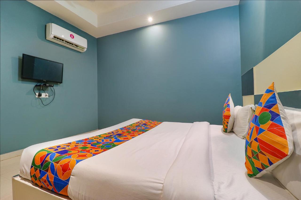 Fabhotel Church House Rohini Delhi  Eksteriør bilde