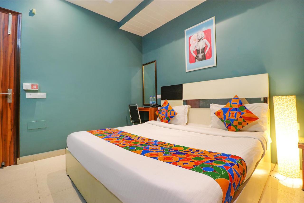 Fabhotel Church House Rohini Delhi  Eksteriør bilde
